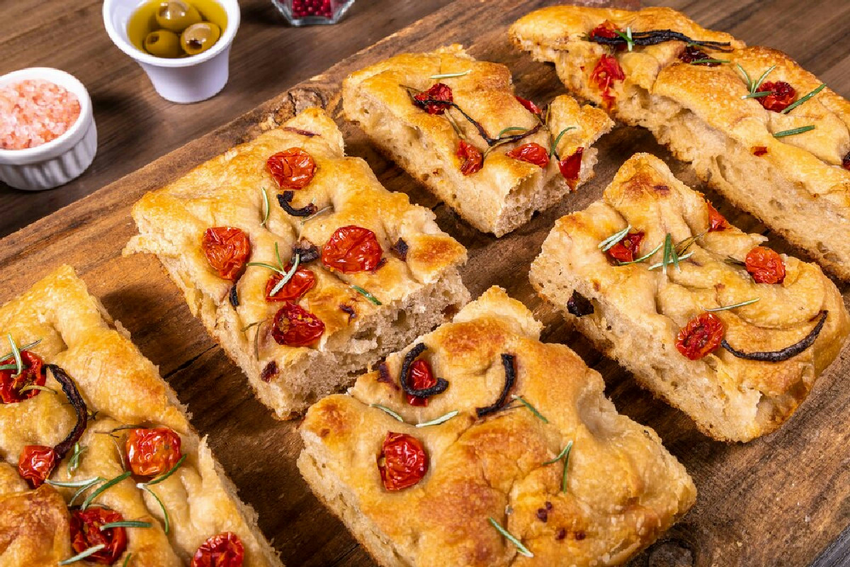 Le focaccine soffici che tutti vogliono: ricetta veloce, pronte in 10 minuti senza attese