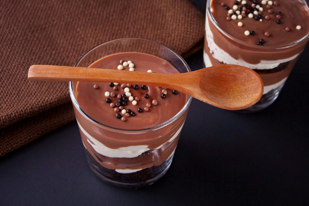 La mousse al cioccolato più facile di sempre: ti bastano 2 ingredienti e 5 minuti reali