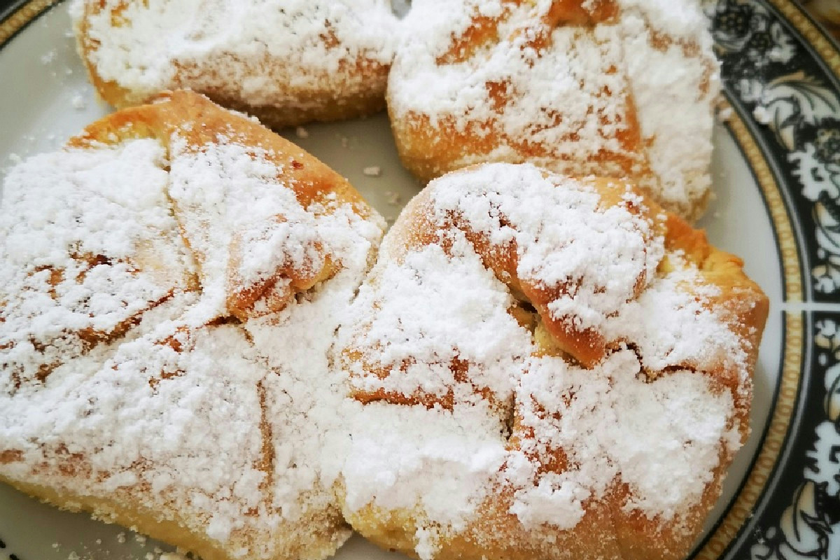 Pasta fritta dolce: la delizia dalla consistenza morbida ideale a colazione e aperitivo