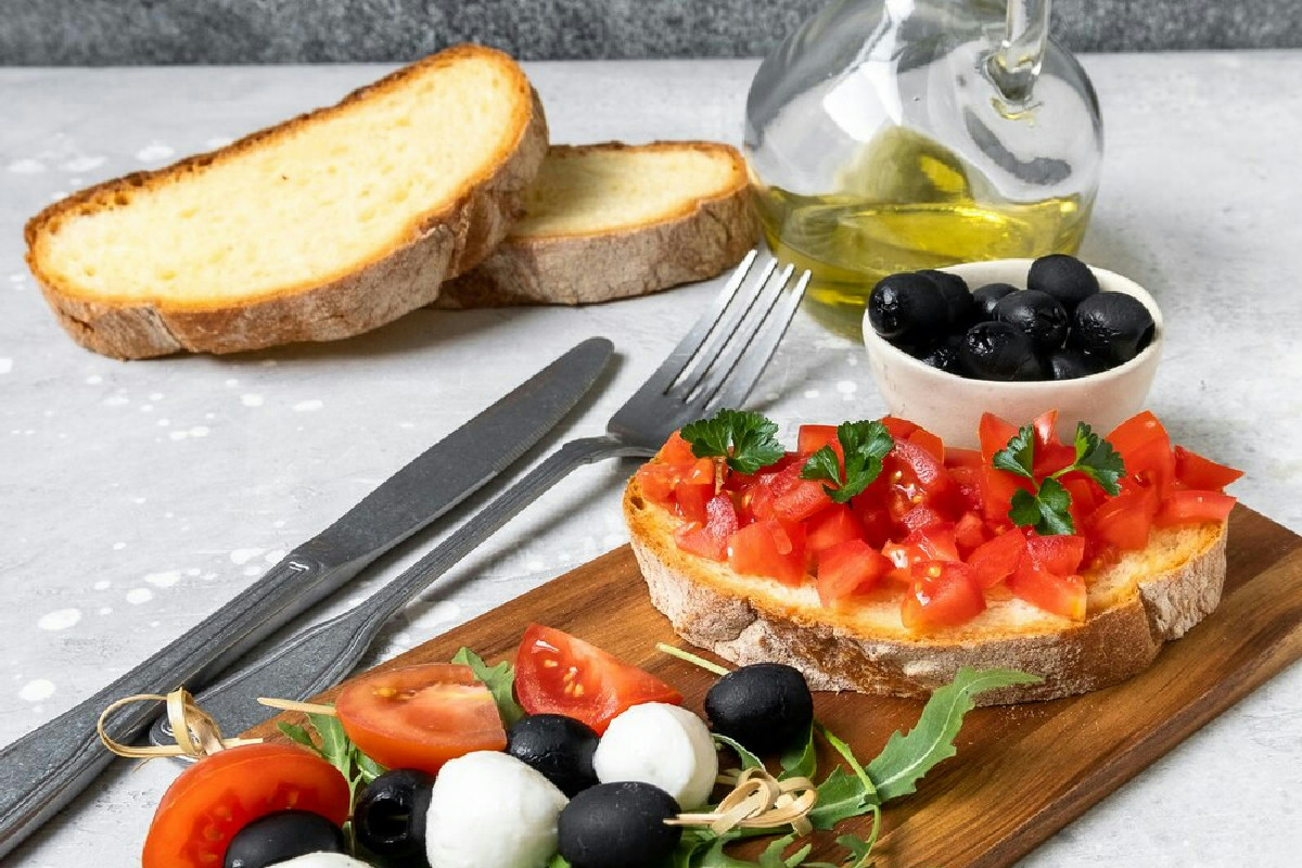 I piatti mediterranei più gustosi e profumati: 10 ricette per arricchire ogni tavola festiva