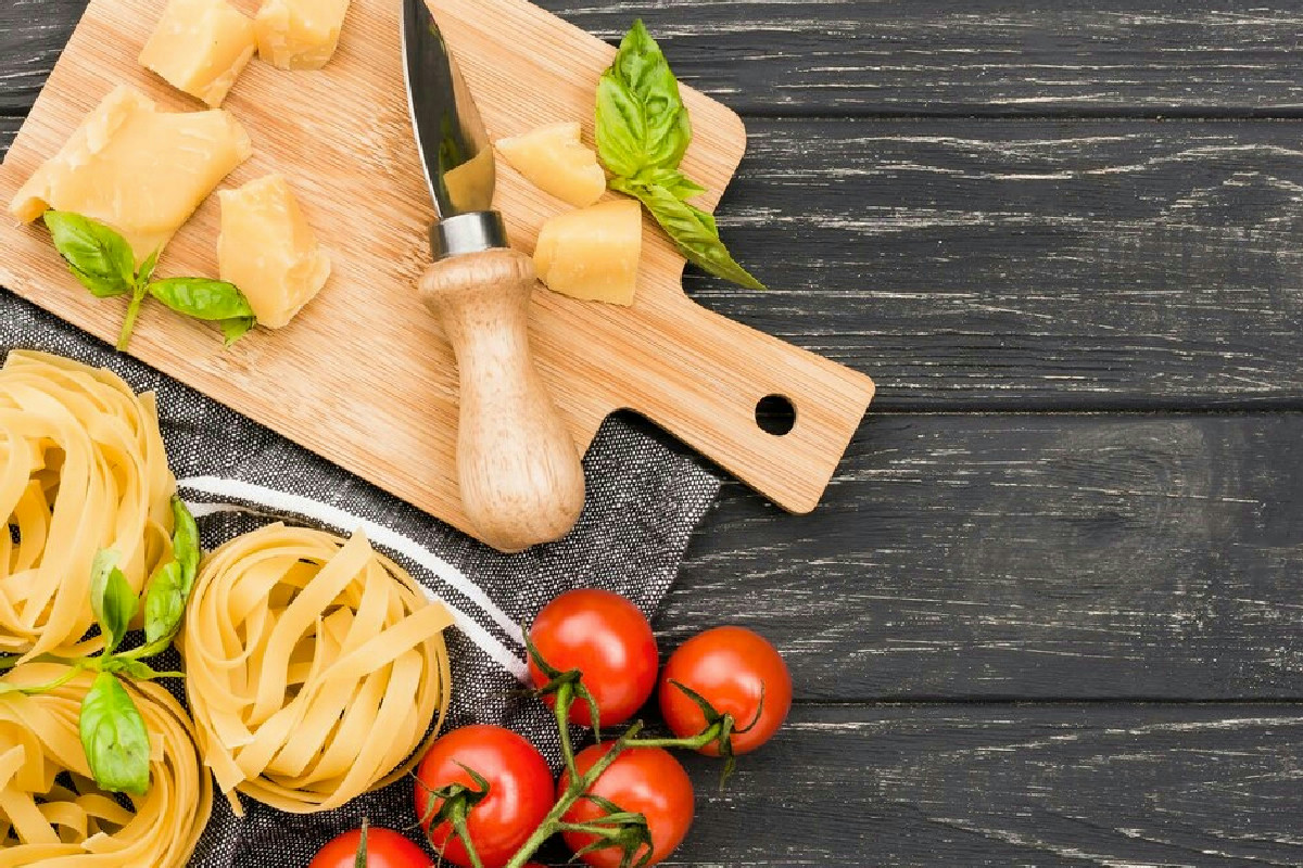 Viaggia tra le cucine regionali italiane per gustare piatti tradizionali ricchi di storia e sapore autentico